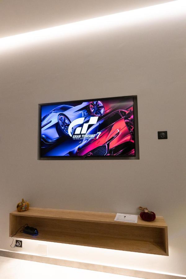Billmar Luxury Apartment In The Center Of Gythio Extérieur photo